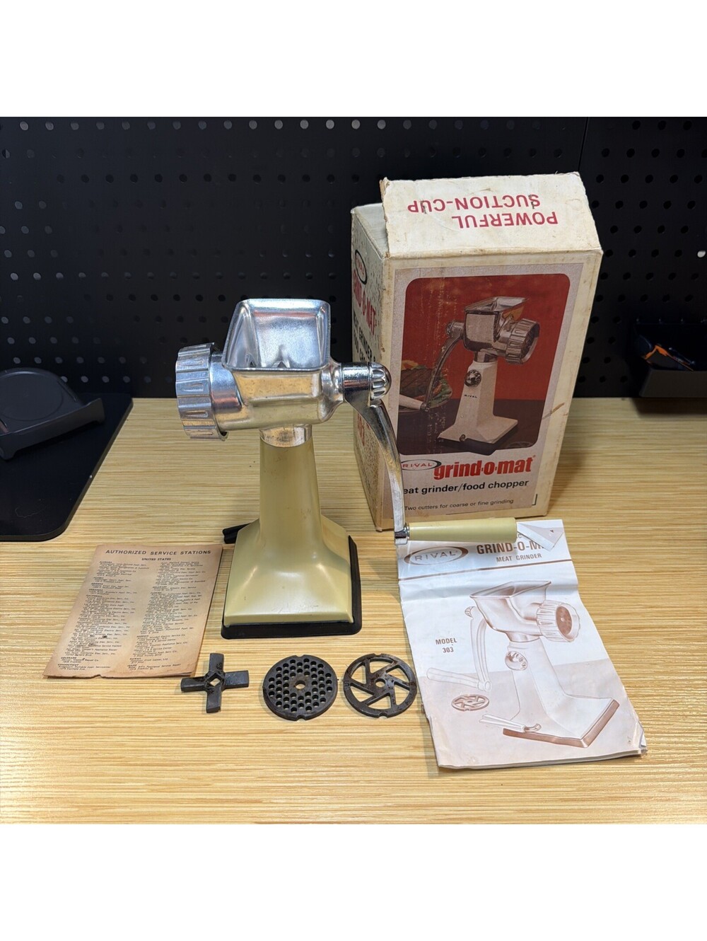 VTG Rival Grind-O-Mat Model 303 Meat Grinder & Food Chopper w/ Original Parts *